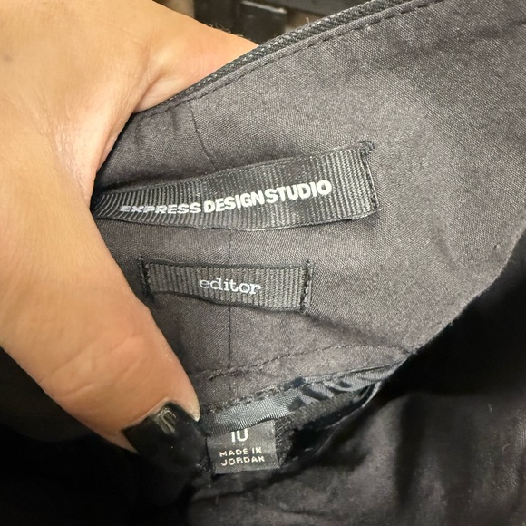 Express Editor Black Pinstripe Dress Pants 10 - Picture 2 of 4